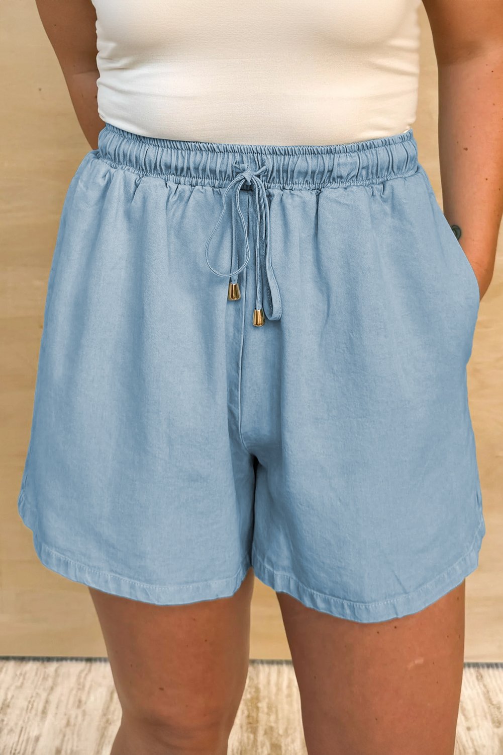 Beau Beau Blue Washed Chambray DrawString Elastic Affinet Plus Shorts de taille