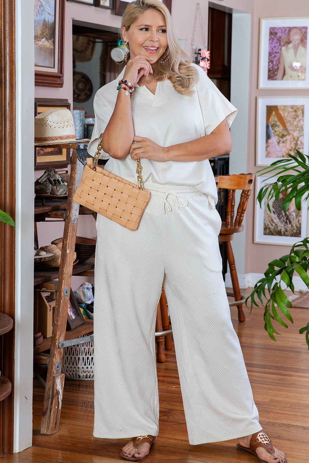 Beige Ensemble Haut et Pantalon à Col Texturé Grande Taille – Image 7
