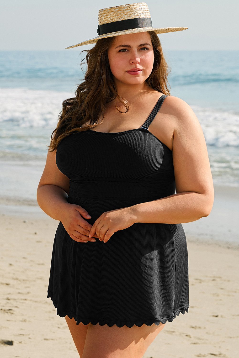 Black Plus Size Textured Scalloped Trim Swim Robe avec culotte – Image 4